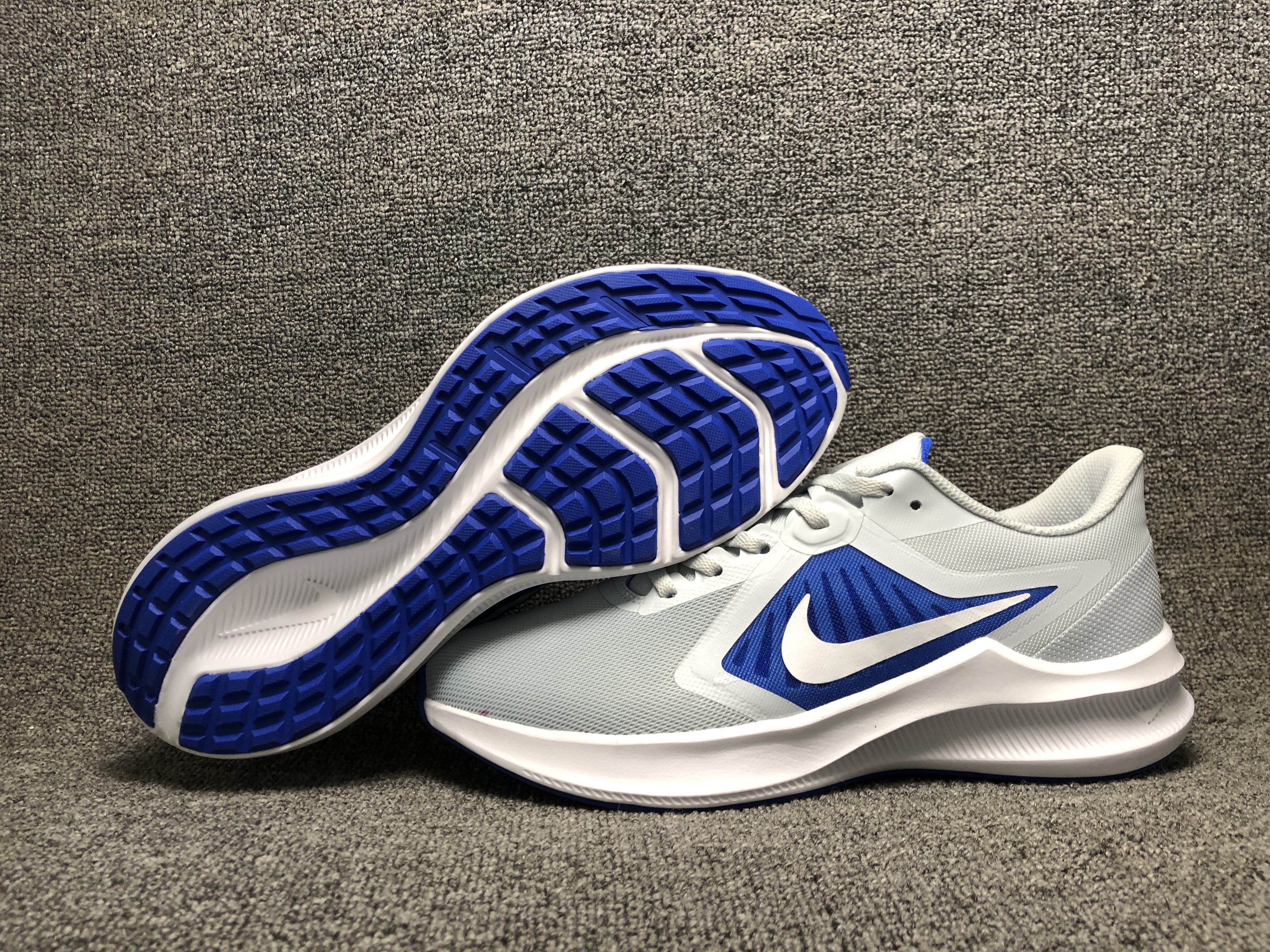 2020 Nike Quest III White Grey Blue Running Shoes